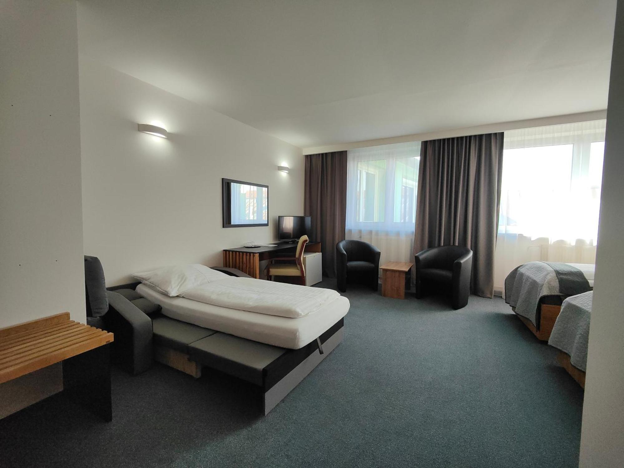 Hotel P7 Lučenec Εξωτερικό φωτογραφία