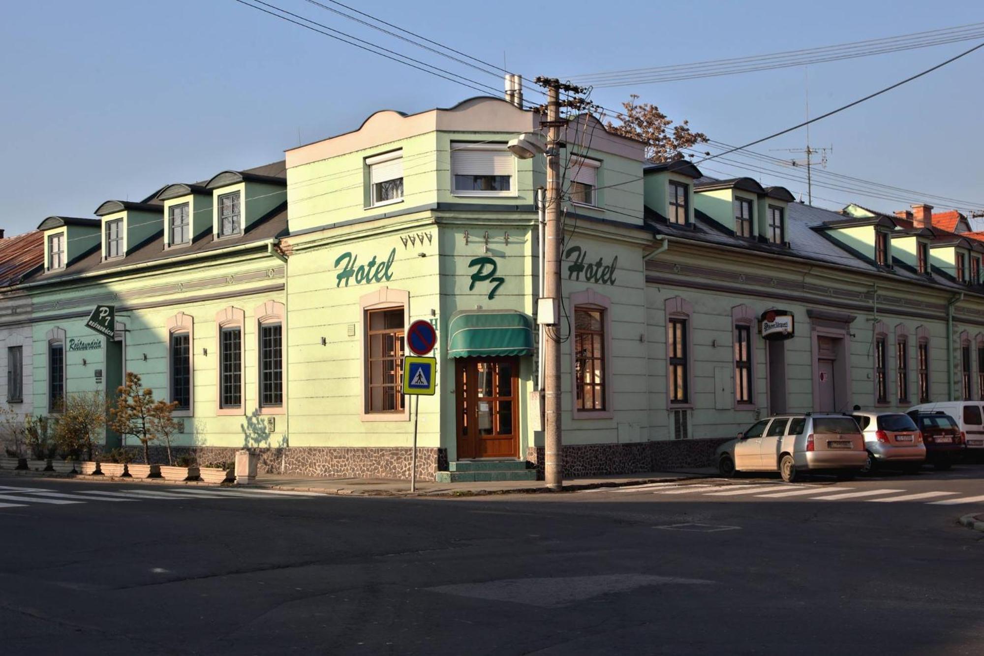 Hotel P7 Lučenec Εξωτερικό φωτογραφία